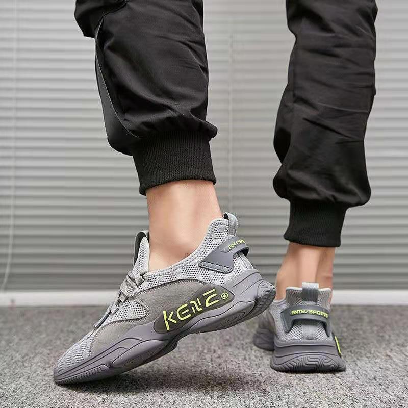 Casual Sports Clearance Men's Shoes Korean Trend Wild Running Shoes Lightweight Wear-resistant Fashion Youth Travel Shoes