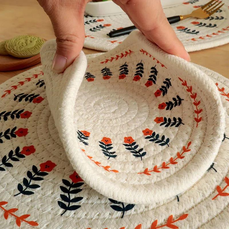 Cotton Hand-woven Printed Placemats Retro Country Style Round Coaster Insulation Mat Autumn and Winter Dining Table Mat