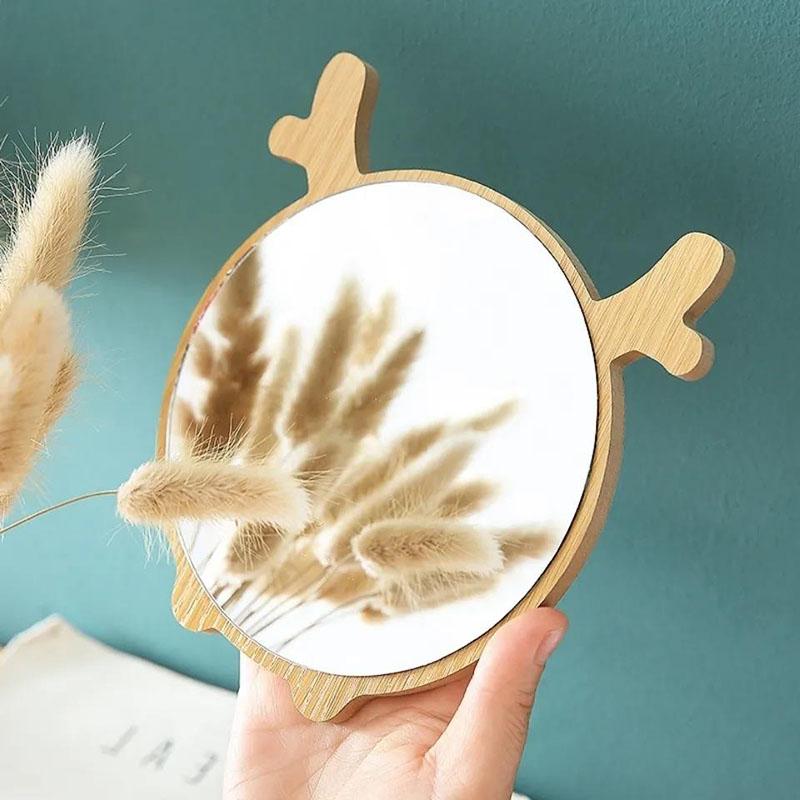 Single Cartoon Wooden Makeup Mirror Desktop Creative PortableHD Thin and Light Travel Student Dormitory Home Bedroom
