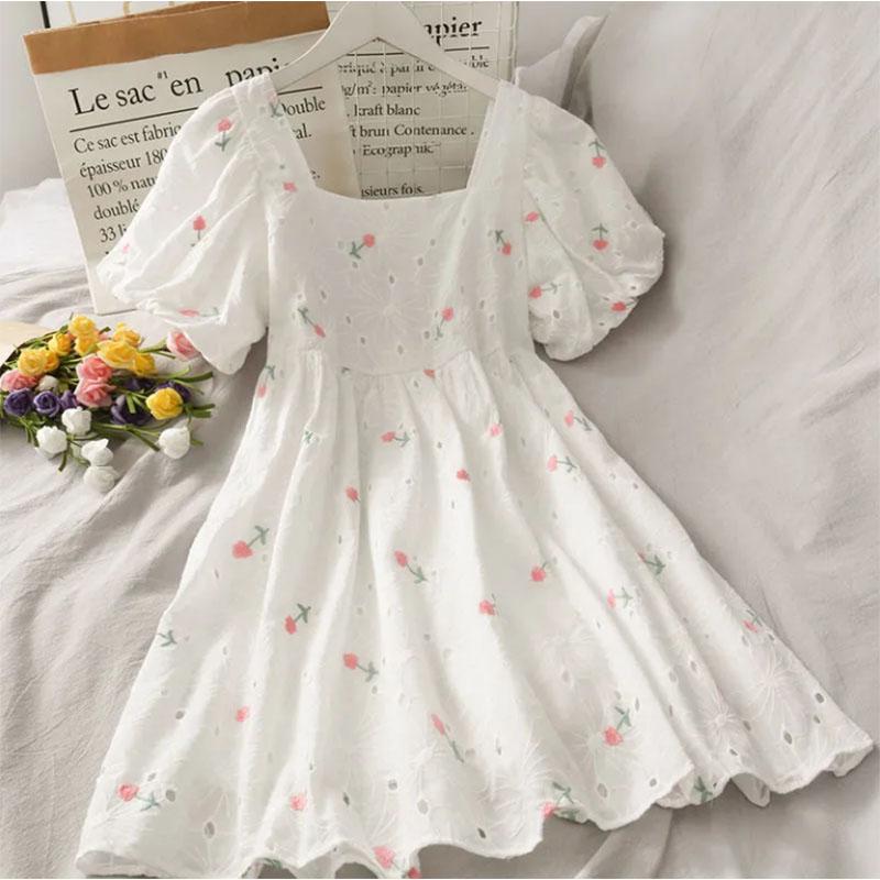 Hollow Embroidered Puff Sleeves Square Neck Short Sleeve Dress Slim Design Small Skirt