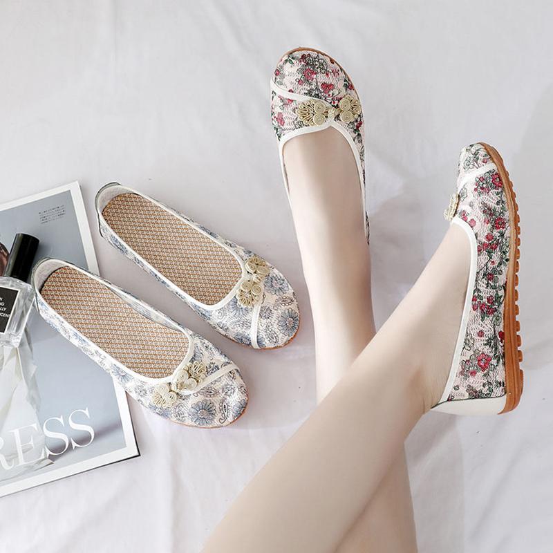 Spring and Summer Flat Mother Shoes National Style Old Beijing Cloth Shoes Women Middle-aged and Elderly Women's Net Shoes Breathable Net Yarn Shoes
