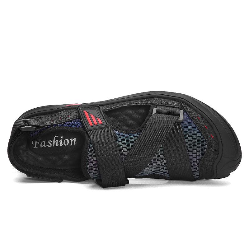 Men's Sandals Trend Breathable Soft Bottom Fashion Hole Outdoor Beach Sandals Men Relaxed and Comfortable