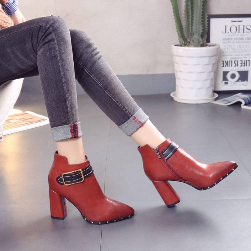 Embroidered Bee Martin Boots Comfortable Bottom Cotton Shoes Thick Heels Short Snow Ankle Boots