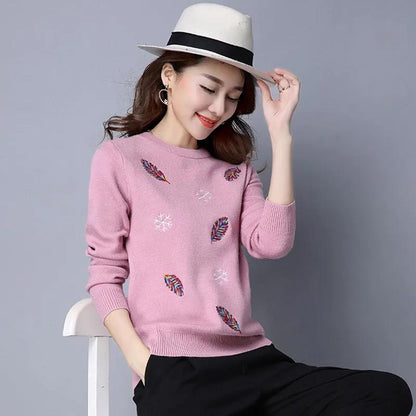 Sweater Women's Short Slim-fit Autumn and Winter Knit Sweater Pullover Women's Spring and Autumn Bottoming Shirt