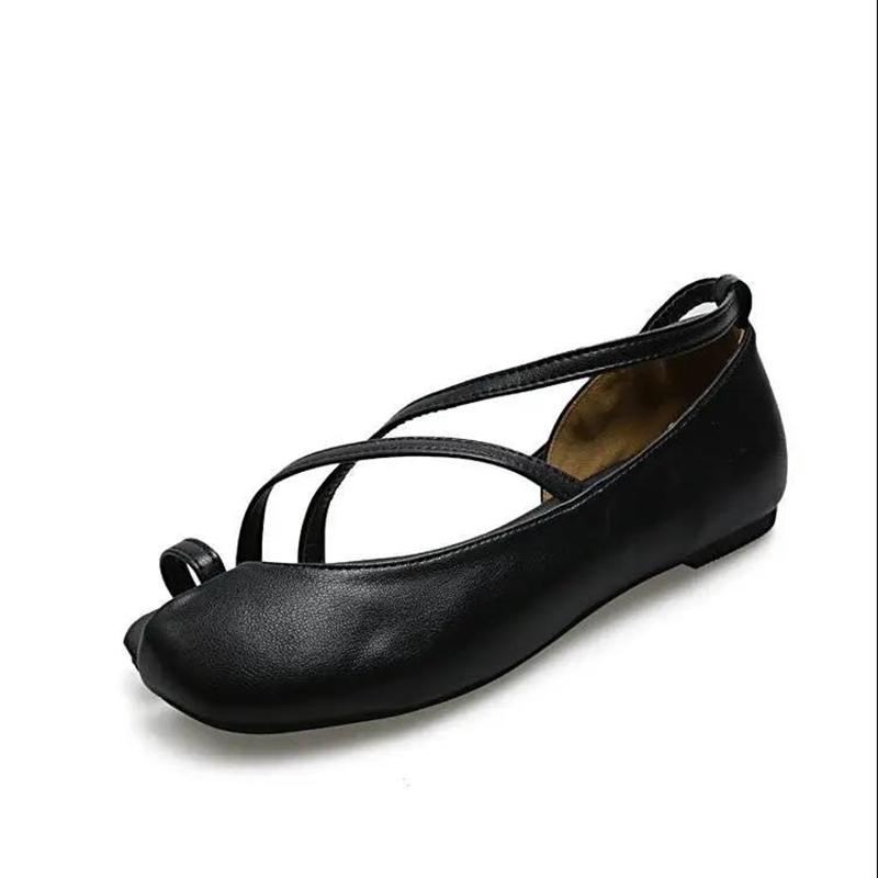 European and American Retro Roman Street Shooting Synchronized Flip-flops Split-toe Shoes Thin Straps Contrast Sandals Flat Shoes Women's Shoes
