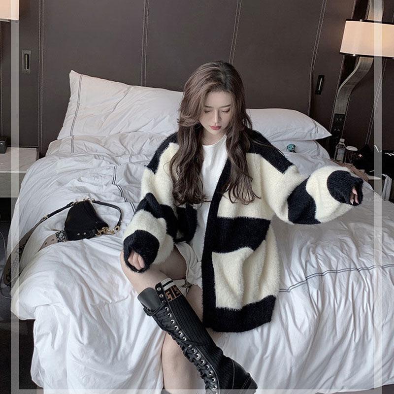 Autumn and Winter Fashion Sweater Loose Casual Striped Jacket Cardigan Knitted Young Women's Top