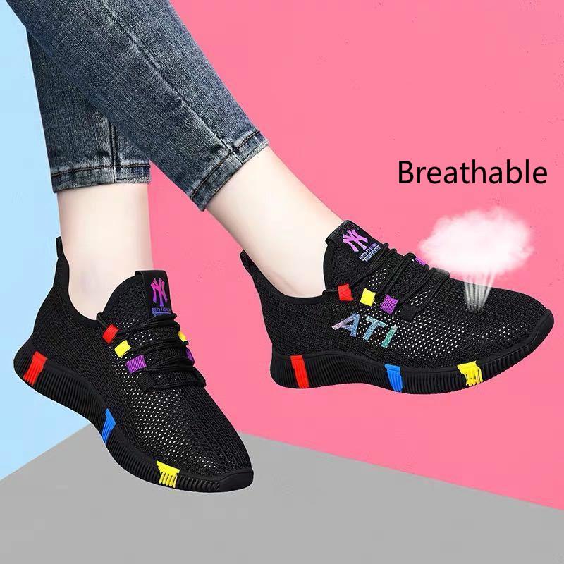 Running Sports Shoes Women Summer Soft Bottom Lightweight Travel Shoes Jogging and Breathing