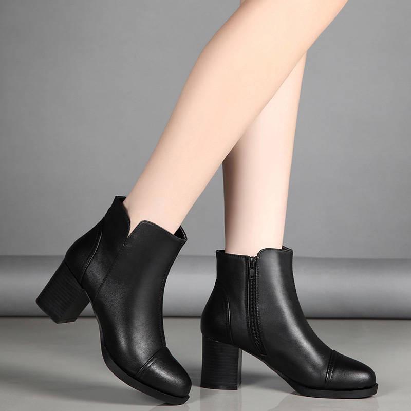 Pointed Toe Chelsea Boots Woman Short Ankle Leather Martin Botas Women Stretch Snow Booties Winter
