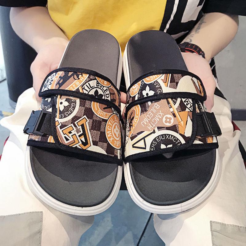Summer Men's Net Red Sandals and Slippers Non-slip Soft Bottom 2020 Tide Flat Bottom Couple Wear Slippers Korean Version