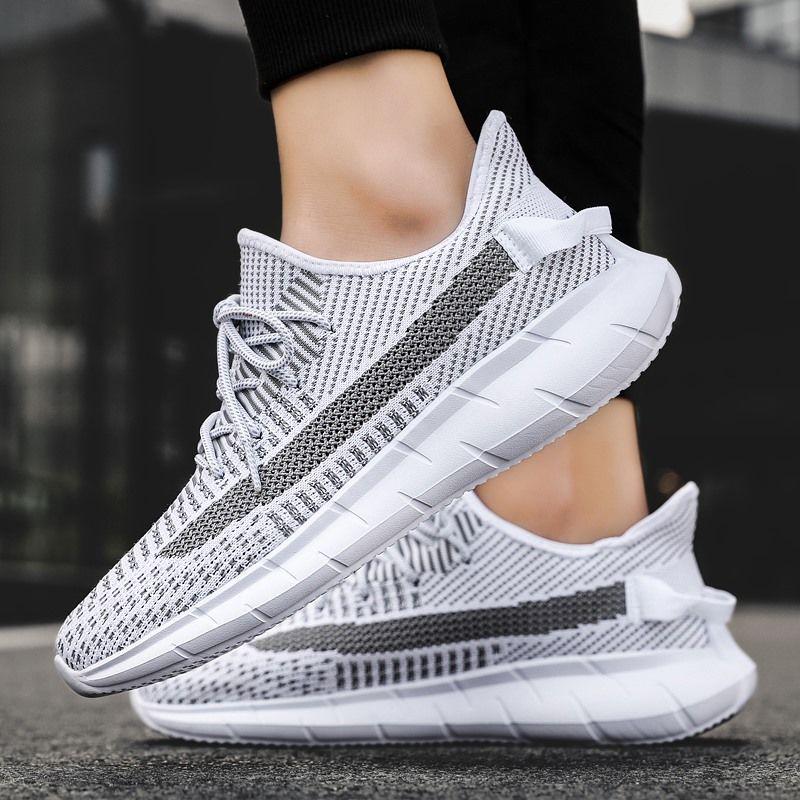 Shoes Men's Sports Shoes Summer Hollow Mesh Running Shoes Lightweight Plus Size Deodorant Breathable Mesh Shoes