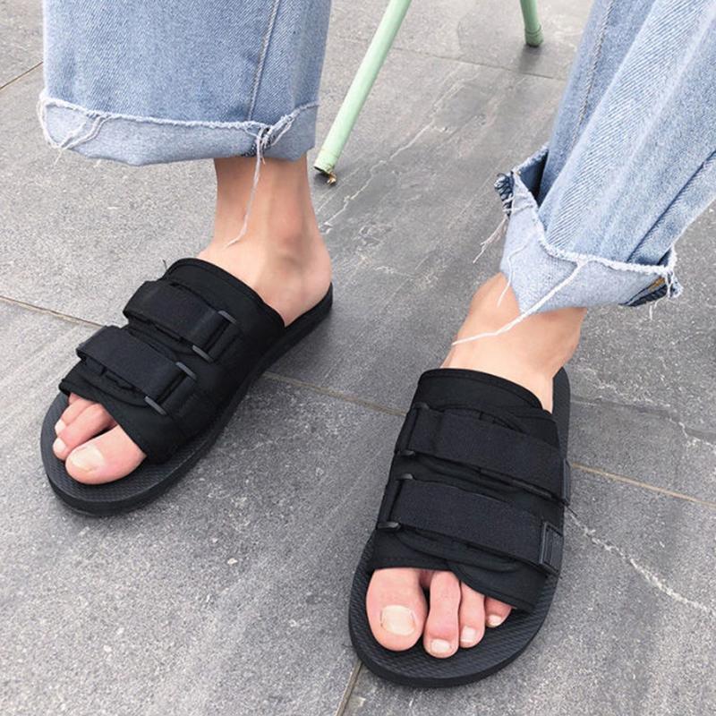 Sandals and Slippers Women's Summer Outdoor Wear Fashion All-match Slippers Korean Couple Students Non-slip Beach Shoes