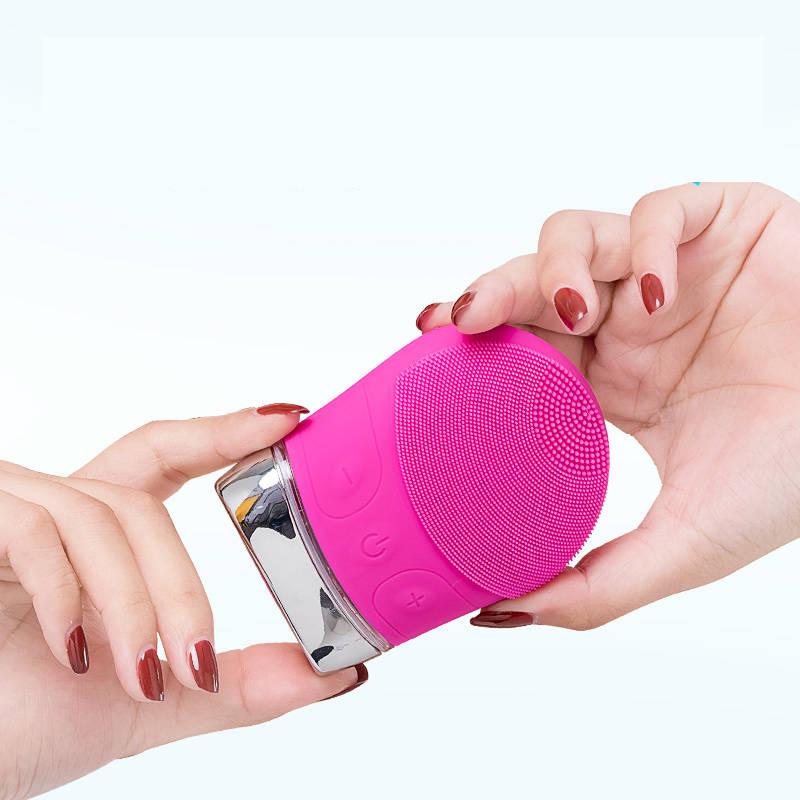 Silicone Facial Cleansing Instrument Electric Face Washer Beauty Skin Care Massage Blackhead Pore