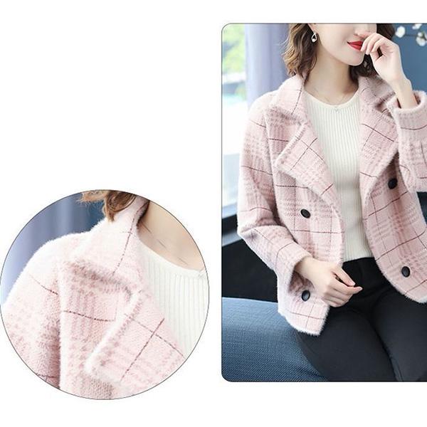 Autumn and Winter Fashion Knitted Cardigan Lapel Long-sleeved Thick Sweater Short Casual Jacket