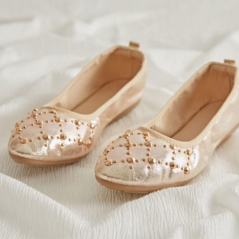 Women's Shoes  Flat Soft Bottom Pointed Egg Roll Shallow Mouth Rivets Casual Flat-heeled Pregnant Mother Korean Low-top Shoes