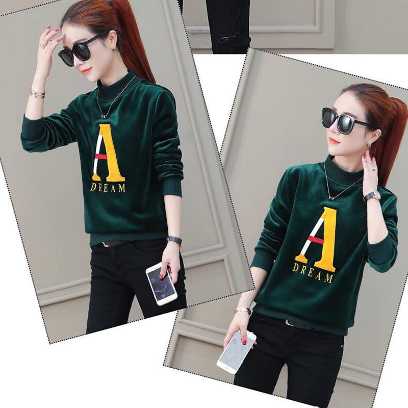 Plus Velvet Thick Gold Velvet Women's Sweater Insulation Fashion Loose Long-sleeved Women's Top