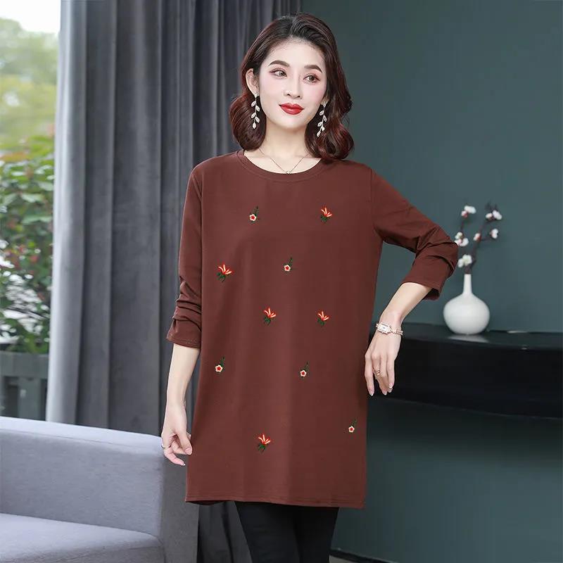 Women's Clothing Autumn and Spring Ladies Round neck Flower embroidery Long-sleeved Casual Loose T-shirt Pullover