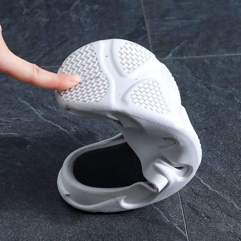 Men's Summer Slippers Outside Wear Bathroom Non-slip Thick Bottom Wear-resistant Slippers