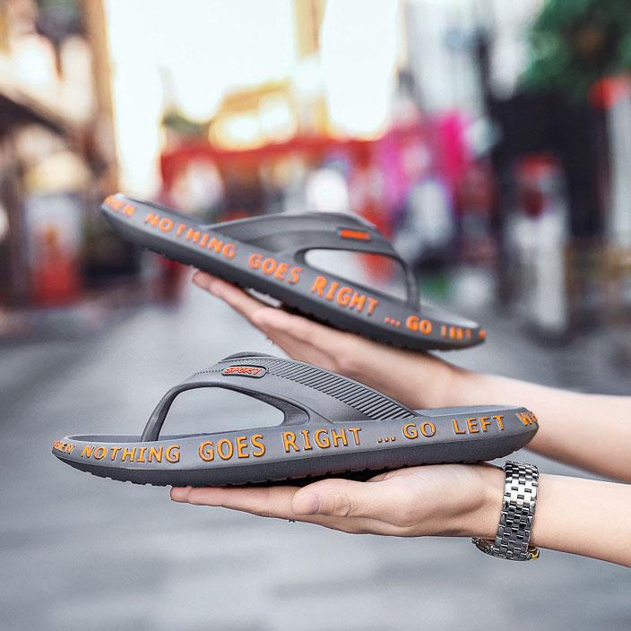 Men's and Women's Spring Summer Outdoor Printing Beach Slip-on Slippers Large Size Non-slip Indoor Bathroom Flat Couple Slippers
