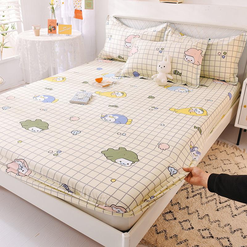 Three-piece Set Cotton Thick Mattress Protector Printed Bedspread Pillowcase Bedding