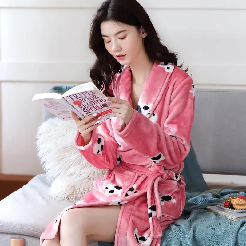 Women's Autumn Winter Coral Fleece Nightgown Mid-length Flannel Bathrobe Solid Color Printing Pocket Belted Dressing Gown Long Sleeves Thick Warm Robe