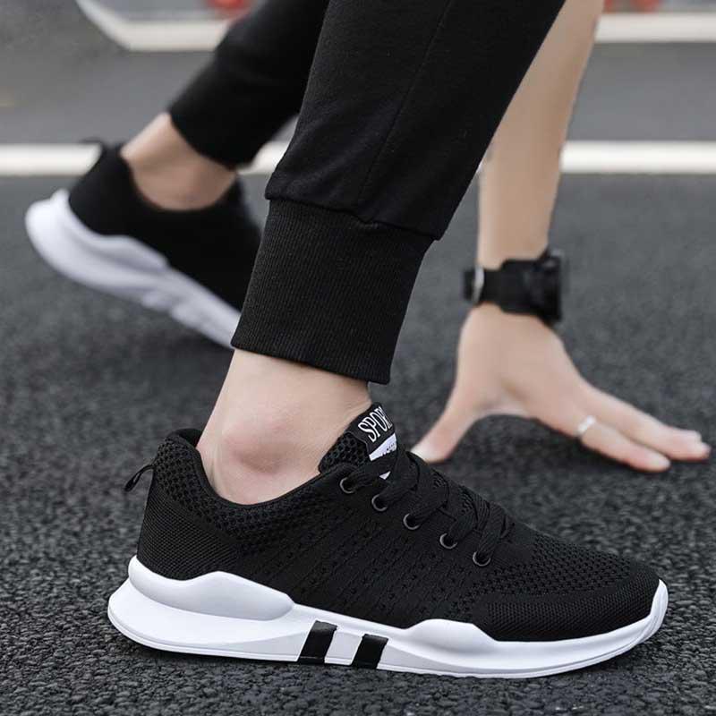 Size 39-44 Men Sneakers Non-slip Basketball Shoes Breathable Deodorant Flying Woven Mesh Students Running Shoes Wear-resistant Deodorant Skate Shoes