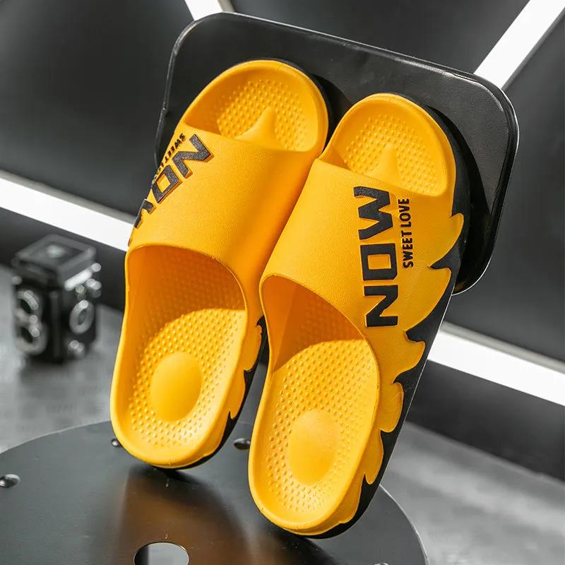 Men's Slippers Outside Wear Bathroom Non-slip Thick Bottom Wear-resistant Slippers Summer