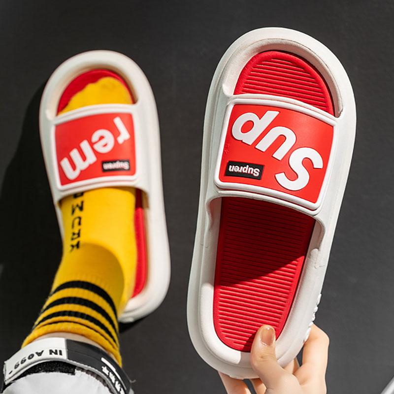 Slippers Men and Women Summer Striped Non-slip Soles EVA Couple Slippers Bathroom Non-slip Slippers Soft and Lightweight Slippers