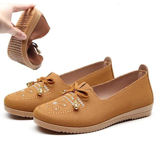 Women's Shoes Spring and Autumn Beef Tendon Bottom Embroidered Shoes Flat Non-slip Middle-aged and Elderly Shoes