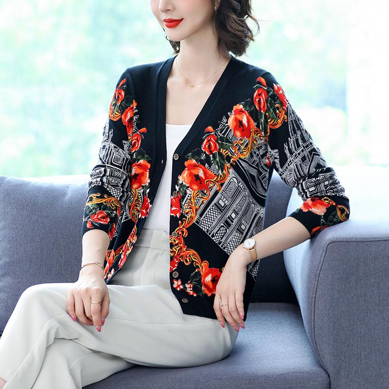 Women's  Print Cardigan Autumn and Winter Retro Loose Wool Sweater Plus Size Short Cardigan Sweater