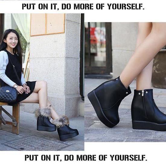 Women's Snow Boots Leather Wedges Non-slip Boots High Heel Women's Ankle Boots with Detachable Fur
