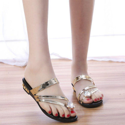 Rhinestone Sandals and Slippers Female Summer Korean Student Flip-flops Fashion Wear Clip Feet Sandals Female Wild Roman Women's Shoes Tide