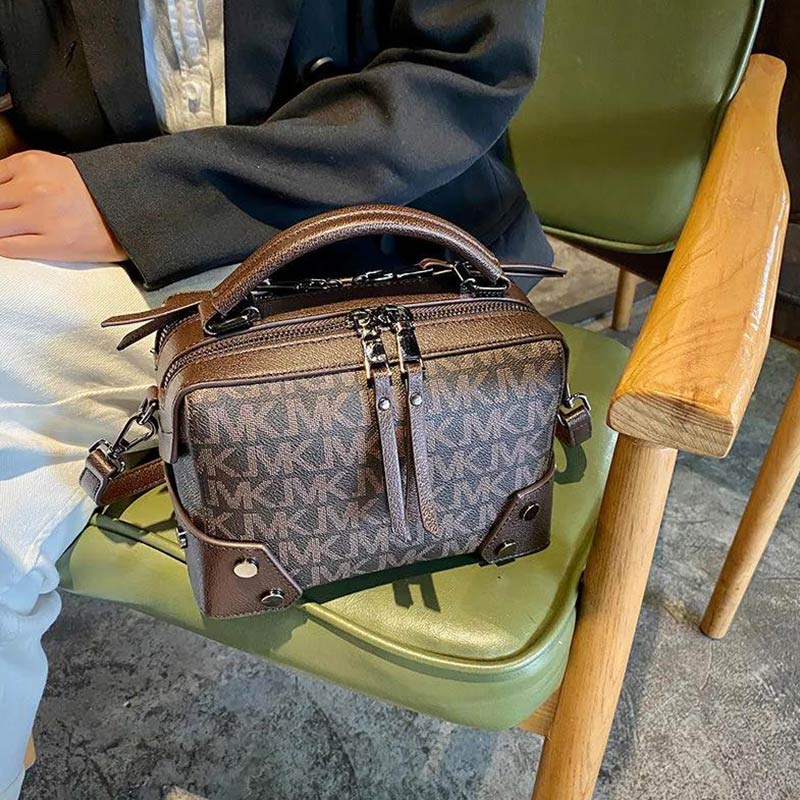 Bags Women's Bags Net Red Messenger Bag Printing Shoulder Fashion Ladies Portable Boston Pillow Bag