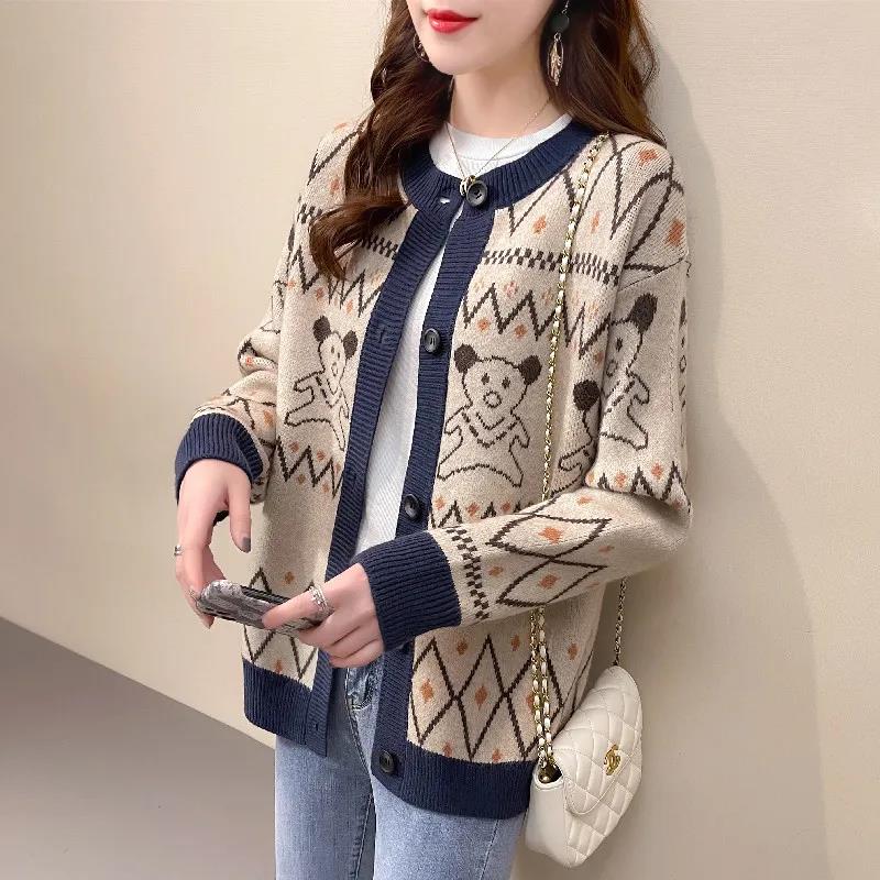 Bear Jacquard Sweater Jacket Women's Autumn and Winter Loose and Lazy Style Contrast Color Knitted Cardigan Top Trendy