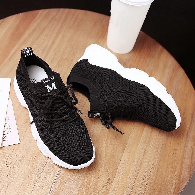 Spring and Summer Ladies Mesh Shoes Breathable Sports Mesh All-match Summer Thin Section Hollow Hiking Shoes