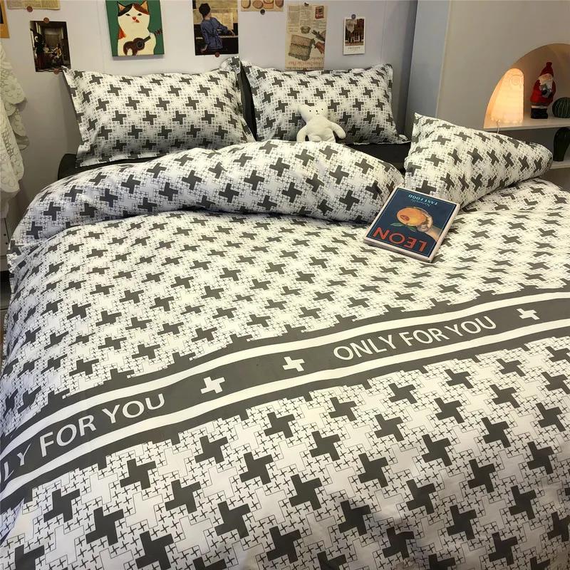 Ins Lattice Cartoon Girl Heart Bedding Four-piece Student Dormitory Three-piece Single Bed