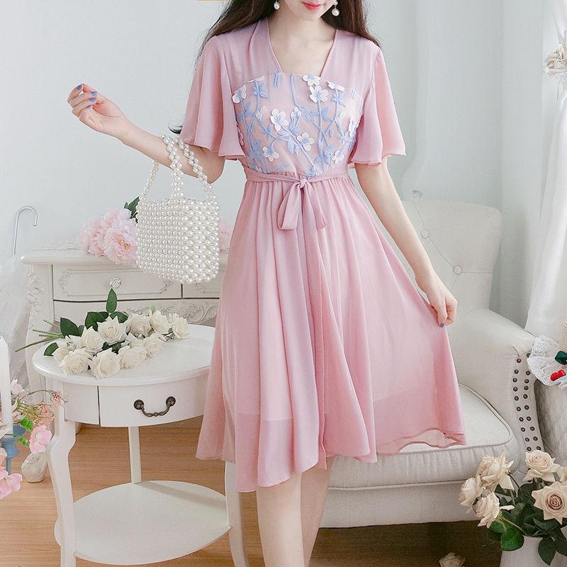 Women's Plus Size Dress Summer Chiffon Dress Retro Embroidery Dress Midi Pleated Dress with Belt