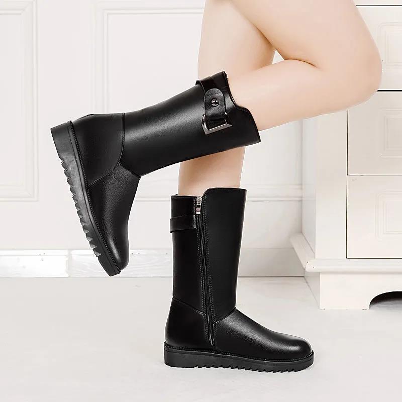 Mid-tube Autumn and Winter Women's Boots Warm and Velvet Cotton Boots Flat-bottomed Flat-heeled Women's Shoes