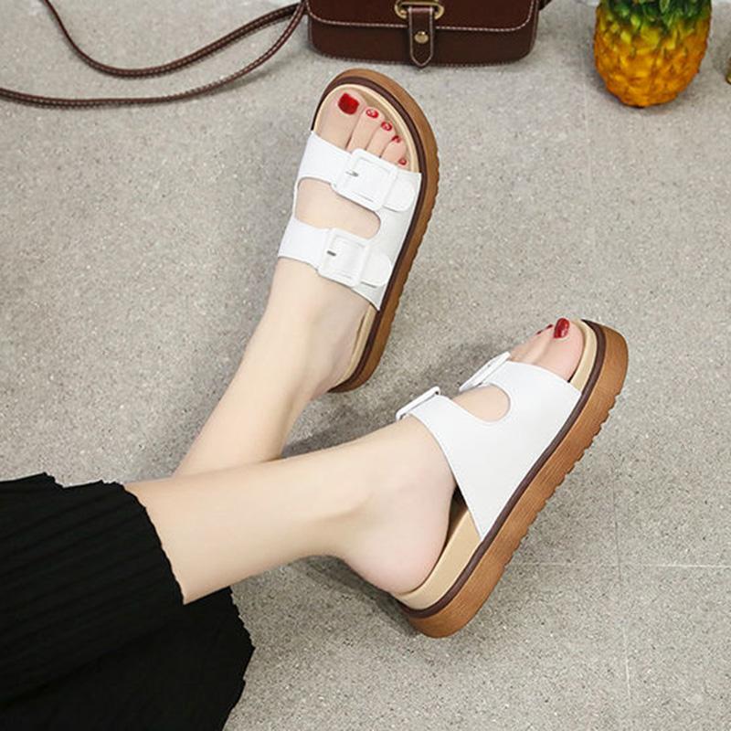 Slippers Women’s Summer Wear Fashion Casual Slippers Beach Flat Non-slip Soft-soled Slippers Lightweight Thick-soled