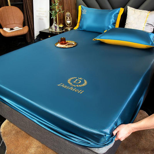 3pcs/set Summer Ice Silk Skin-friendly Mat Bed Sheet Three-piece Protective Cover for Embroidered Bedding