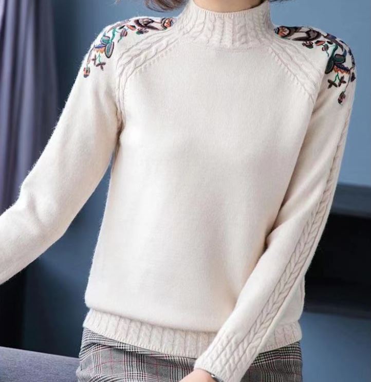 Autumn and Winter Women's Half Turtleneck Sweater Fashion Solid Color Embroidered Knit Sweater Loose Large Size Short Sweater