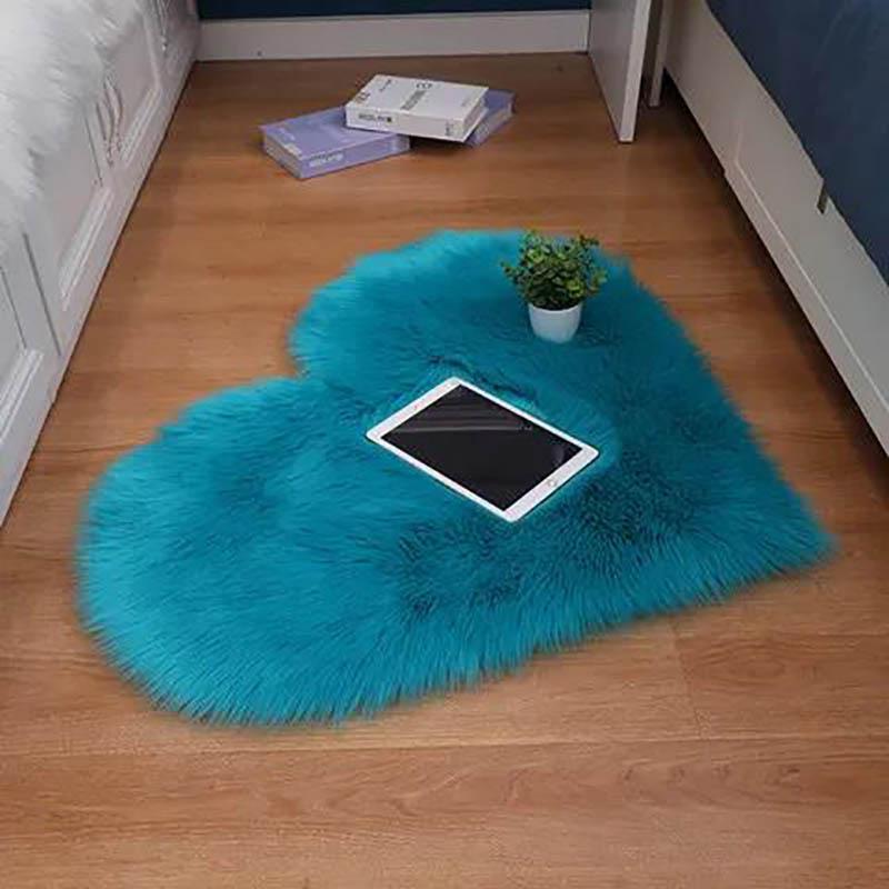 Heart Shaped Mushroom Imitation Wool Carpet Long Plush Cute Bedroom Bedside Teenage Heart Shaped Carpet Decoration 30 * 40/40 * 50cm