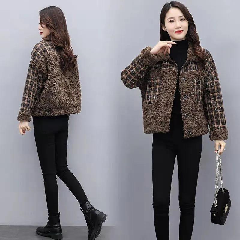 Lamb Wool Stitching Short Coat 2021 Autumn and Winter Plaid Wool Short Coat Cotton-padded Jacket Women