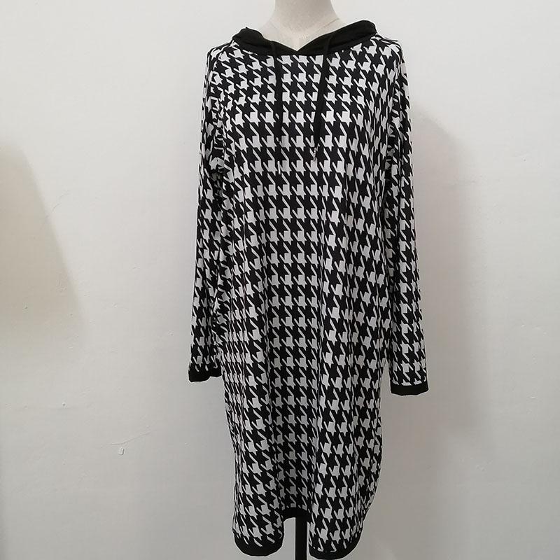 XL-XXXXXXL Houndstooth Mid-length Sweater Dress Women Spring and Autumn Plus Size Hooded Long Sleeve Loose Dress