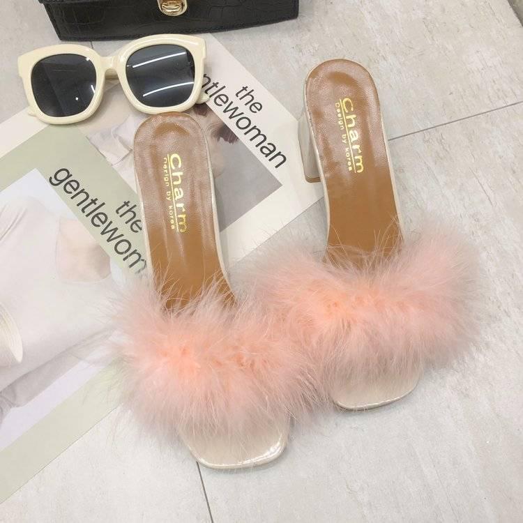 Fur Slippers Women Fluffy  Sandal Sliders Comfort Summer High -Heeled Open Toe  Sandal Slippers Sweet Ladies Block Heel Slippers Footwear