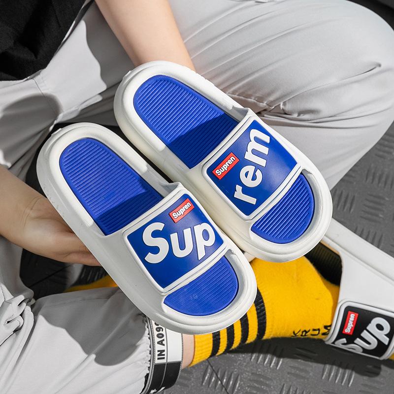 Slippers Men and Women Summer Striped Non-slip Soles EVA Couple Slippers Bathroom Non-slip Slippers Soft and Lightweight Slippers
