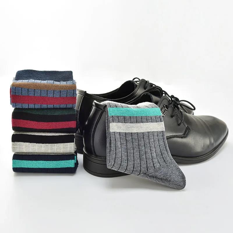 Men's Winter Tube Socks Fashion Variety of Printed Sports Deodorant Socks Thickened Warm Tube Sockskings
