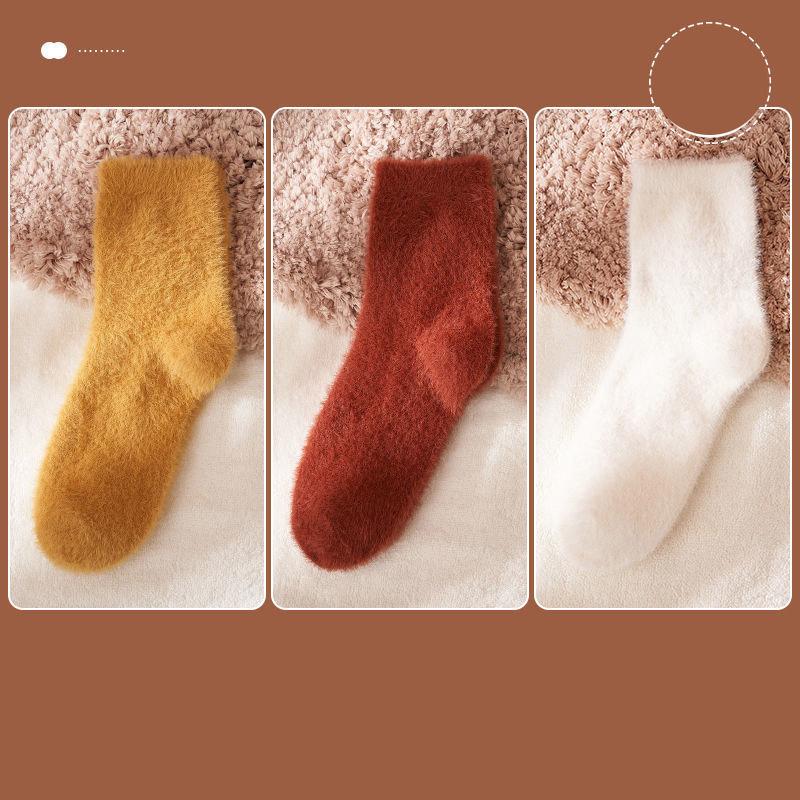 Three Pairs of Mink Fleece Socks Autumn and Winter Plus Fleece Thick Warm Floor Socks Women's Coral Fleece Home Sleep Socks