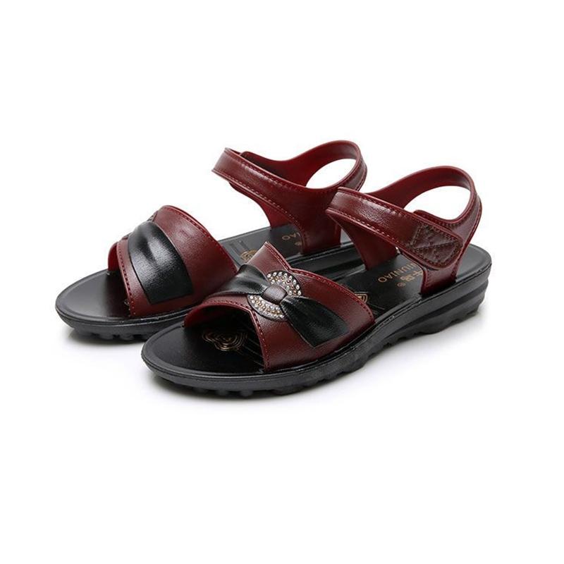Sandals Women's Soft Bottom Flat Shoes Comfortable Wear-resistant Middle-aged Pregnant Women Non-slip Large Size Sandals Women