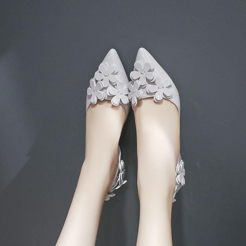Korean Version  Sweet  Versatile Pointed Toe Single Shoes Women's High Heels 3cm Hollow Flower Low-heeled Small Stiletto Low-heeled Shoes