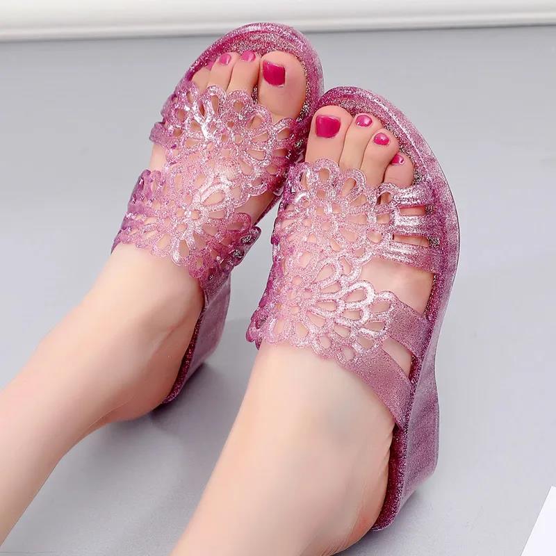 Ladies Summer Thick-soled Sandals and Slippers All-match Seaside Beach Shoes Fashion High-heeled Outer Wear Household One-word Slippers